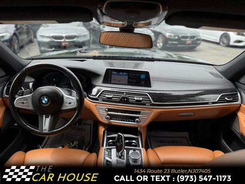Used 2022 BMW 750Li xDrive AWD/4WD image 26