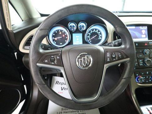 Used 2015 Buick Verano w/ Comfort Package FWD image 19