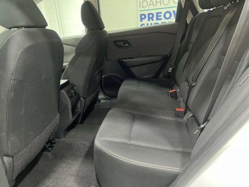Used 2023 Nissan Rogue S AWD/4WD image 21
