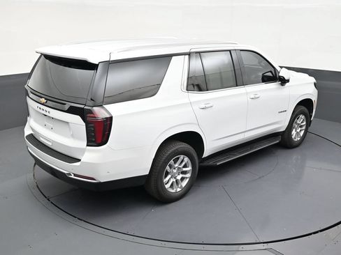 Used 2026 Chevrolet Tahoe LS RWD image 15