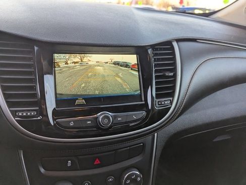 Used 2019 Chevrolet Trax LT w/ Redline Edition image 14