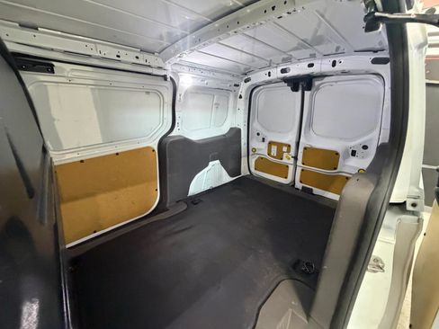 Used 2021 Ford Transit Connect XL FWD image 26