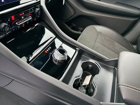 New 2025 Jeep Grand Cherokee L Altitude image 23