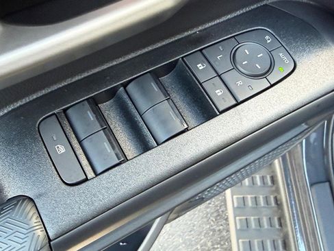 New 2025 Toyota 4Runner Limited image 10