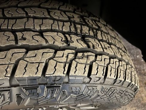 Used 2024 Chevrolet Colorado Trail Boss w/ Advanced Trailering Package image 12