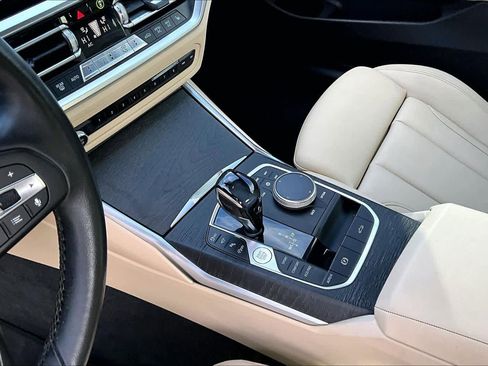 Used 2021 BMW 430i Convertible w/ Premium Package 2 image 17