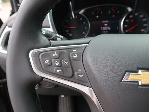 Used 2023 Chevrolet Equinox LT FWD image 22