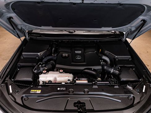 Used 2025 Lexus GX 550 image 31