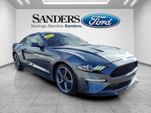 Used 2022 Ford Mustang GT Premium w/ Equipment Group 401A image 1