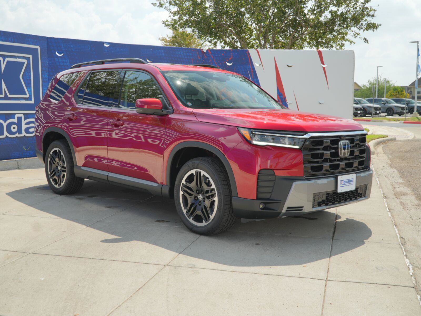 New 2026 Honda Pilot image 4