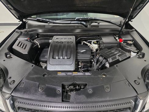 Used 2017 GMC Terrain SLE image 11