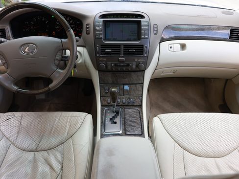 Used 2002 Lexus LS 430 image 25