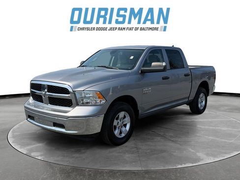 Used 2023 RAM 1500 Classic SLT w/ Trailer & Traction Group AWD/4WD image 2