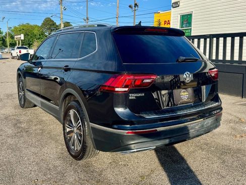 Used 2019 Volkswagen Tiguan SEL R-Line FWD image 6