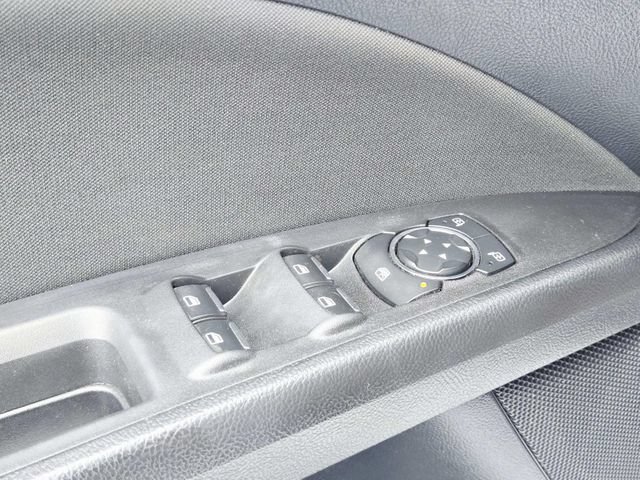 Used 2020 Ford Fusion SE FWD image 31
