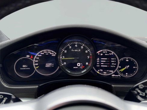 Used 2018 Porsche Panamera Turbo S image 23