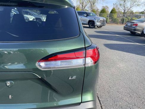 Used 2023 Toyota Corolla Cross LE w/ Moonroof Package FWD image 14