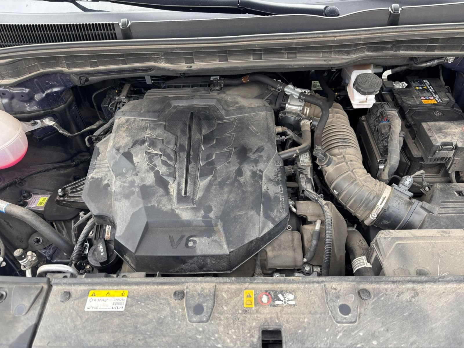 Used 2026 Kia Carnival FWD image 32