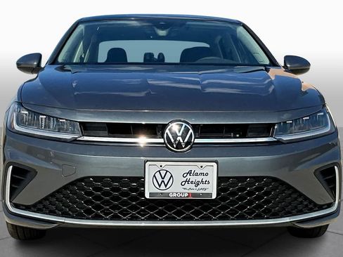 New 2026 Volkswagen Jetta SE FWD image 3