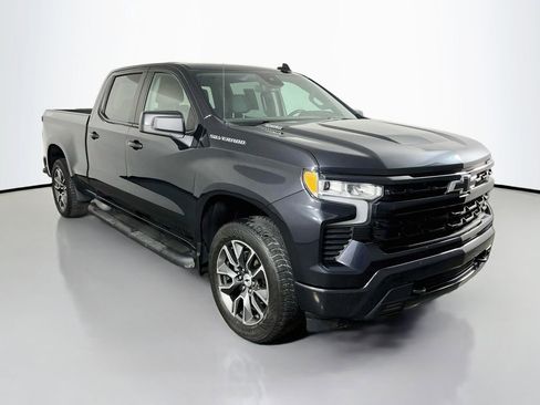 Used 2023 Chevrolet Silverado 1500 RST w/ Protection Package AWD/4WD image 4