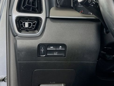 Used 2021 Kia Sorento SX image 11