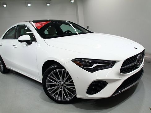 Used 2025 Mercedes-Benz CLA 250 4MATIC image 8