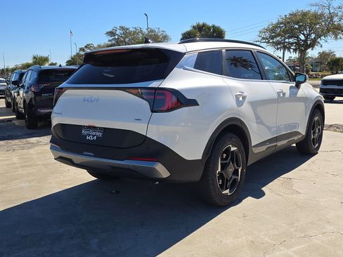 New 2026 Kia Sportage EX w/ EX Panoramic Sunroof Package AWD/4WD image 8