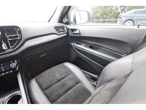 Used 2022 Dodge Durango GT image 12
