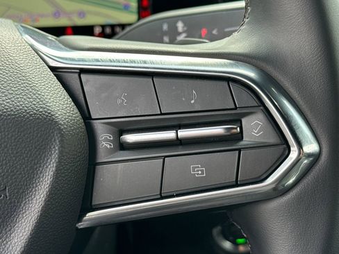 Certified 2025 Chevrolet Tahoe LT image 27