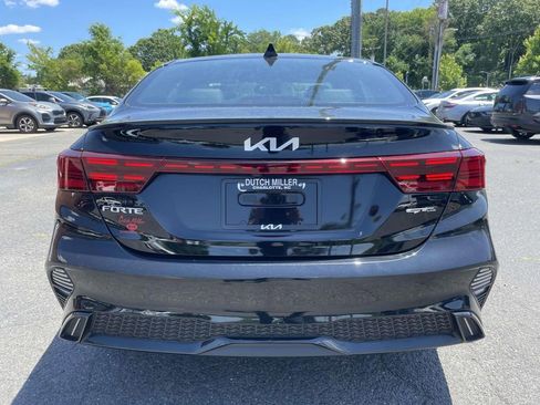 Used 2023 Kia Forte GT-Line w/ GT-Line Premium Package FWD image 5