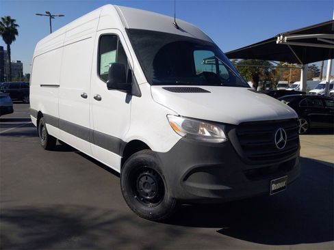 New 2025 Mercedes-Benz Sprinter 3500 image 1