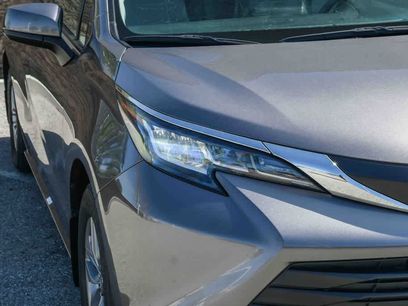 Used 2022 Toyota Sienna XLE w/ XLE Plus Package