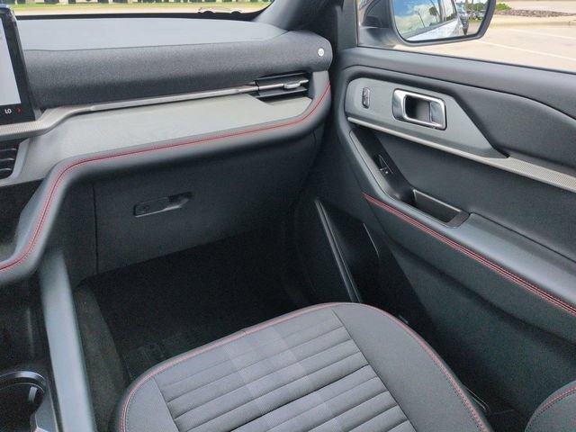 New 2026 Ford Explorer ST-Line RWD image 17