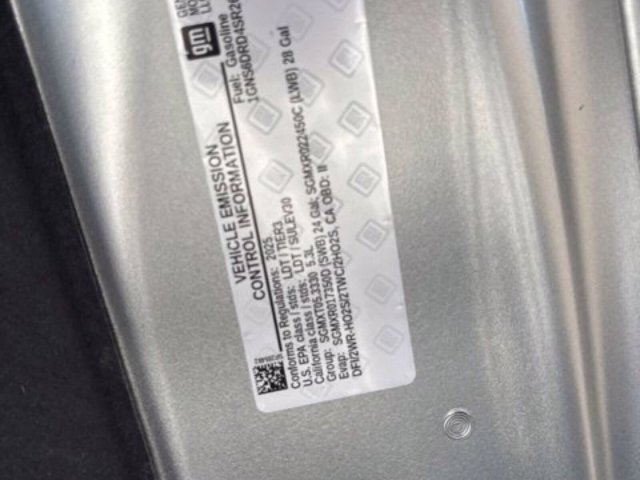 Used 2025 Chevrolet Suburban Z71 AWD/4WD image 46