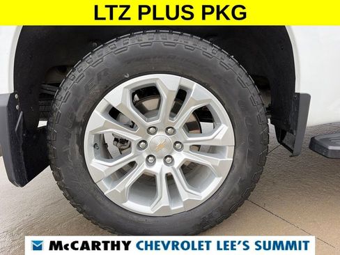 Used 2023 Chevrolet Silverado 1500 LTZ AWD/4WD image 19