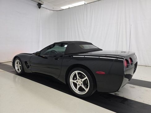 Used 2004 Chevrolet Corvette Convertible w/ Preferred Equipment Group RWD image 3