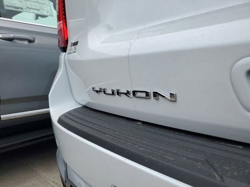New 2026 GMC Yukon XL Denali w/ Sun & Power Step Package image 8