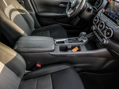 Used 2025 Nissan Sentra SV w/ Trunk Package FWD image 15