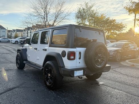 Used 2020 Jeep Wrangler Unlimited Sport S image 12