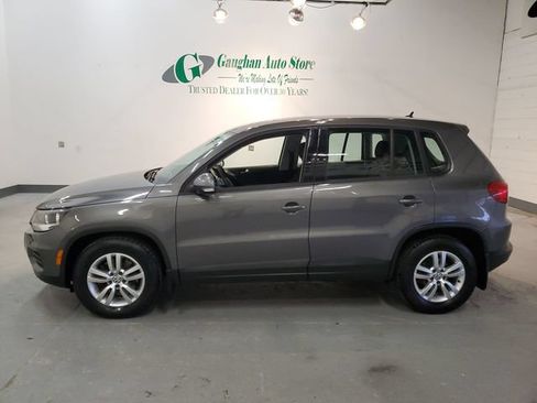 Used 2012 Volkswagen Tiguan S FWD image 3