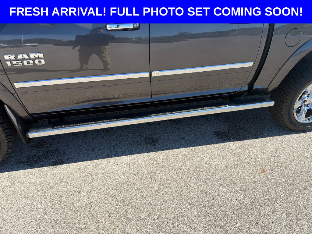 Used 2017 RAM 1500 Laramie w/ Convenience Group AWD/4WD image 21