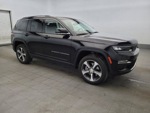 Used 2022 Jeep Grand Cherokee Limited 4xe w/ Luxury Tech Group II image 11