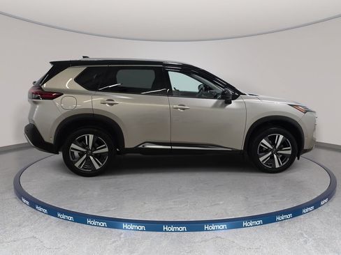 Used 2023 Nissan Rogue Platinum w/ Platinum Premium Package AWD/4WD image 5