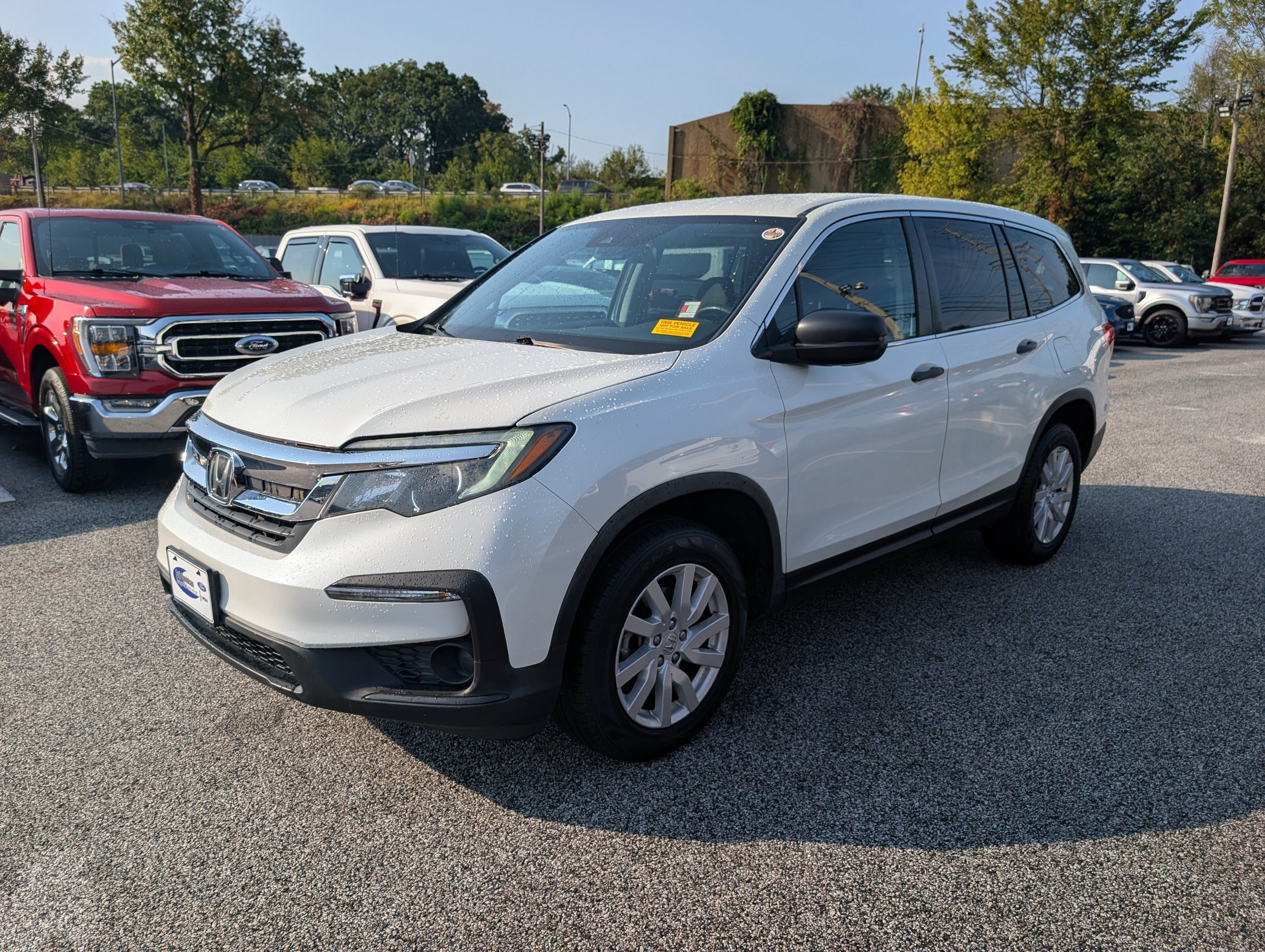 Used 2020 Honda Pilot LX image 2