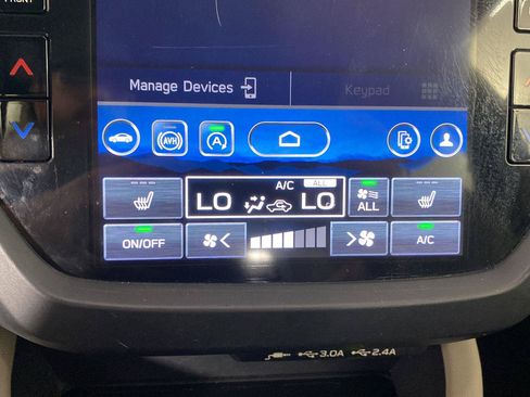 Used 2025 Subaru Forester Premium AWD/4WD image 18