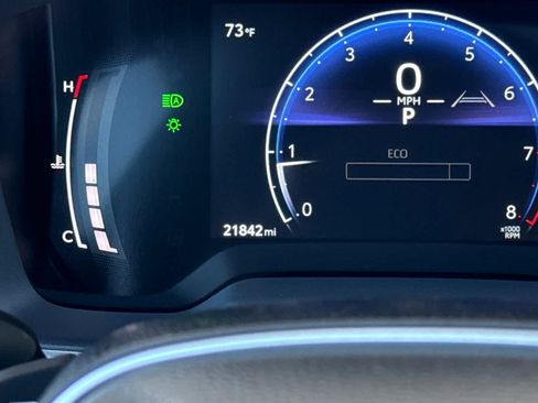 Used 2025 Toyota Corolla XSE FWD image 24