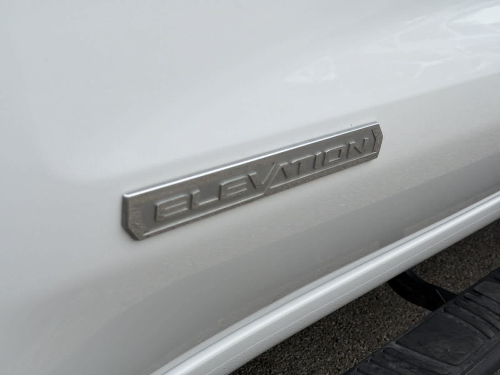 Used 2024 GMC Sierra 1500 Elevation RWD image 32