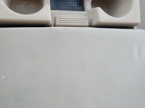 Used 2017 Nissan Titan SV image 18