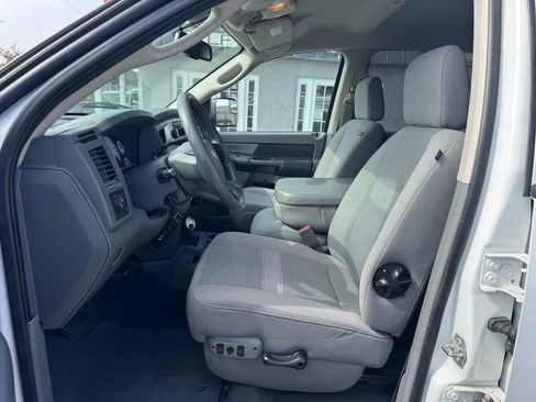 Used 2008 Dodge Ram 3500 Truck SXT image 12