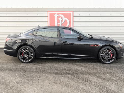 Used 2021 Maserati Quattroporte Trofeo image 42